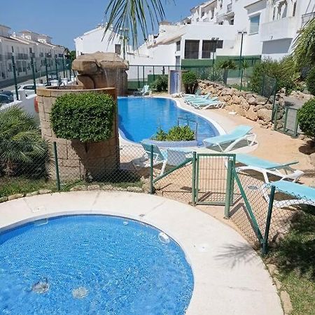 Вілла Agradable Adosado Con Piscina Вехер-де-ла-Фронтера Екстер'єр фото