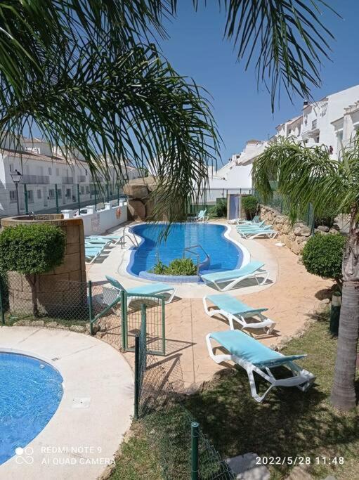 Вілла Agradable Adosado Con Piscina Вехер-де-ла-Фронтера Екстер'єр фото
